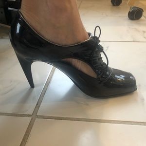 Open toe Black high heels shoes